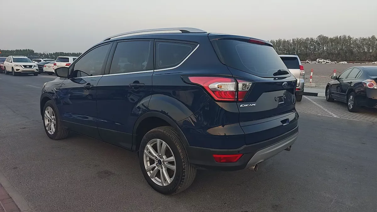 Ford Escape S 2.5L GCC | 2017 | Well Maintained Family SUV Ford Escape S 2.5L GCC Model: 2017 Mileag-3-3