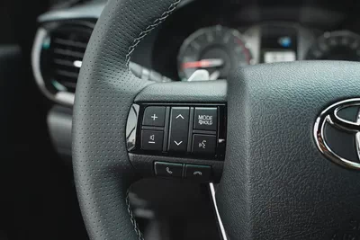 Toyota Hilux GR Sport 2026 GCC Specs-12