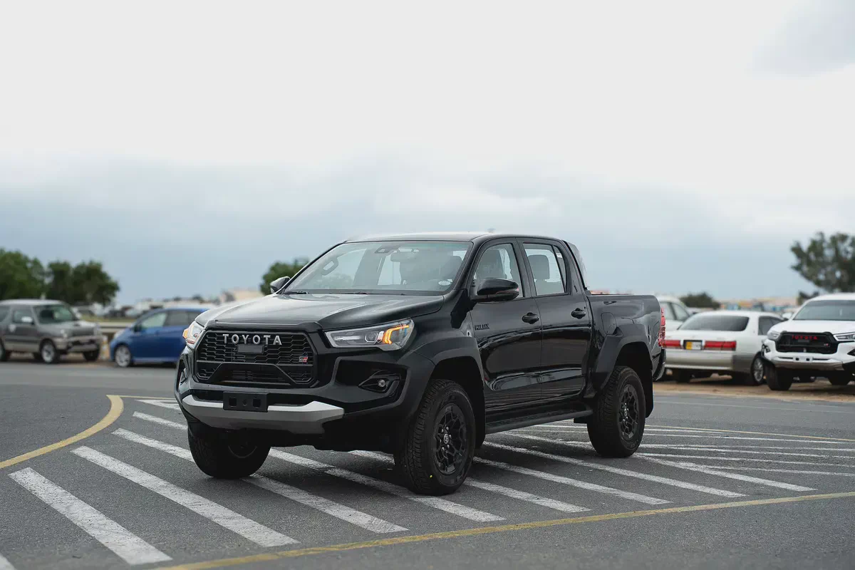 Toyota Hilux GR Sport 2026 GCC Specs-1-1