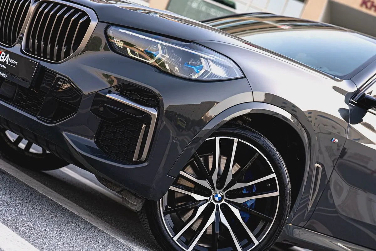 BMW X5 M50i 2022 GCC Specs - Under AGMC Warranty and Service - Full Service Record-9-9