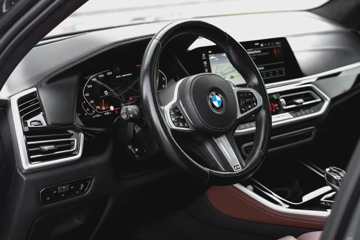 BMW X5 M50i 2022 GCC Specs - Under AGMC Warranty and Service - Full Service Record-12-12