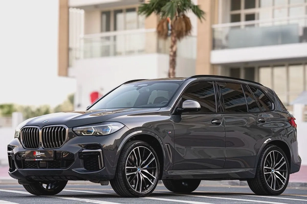 BMW X5 M50i 2022 GCC Specs - Under AGMC Warranty and Service - Full Service Record