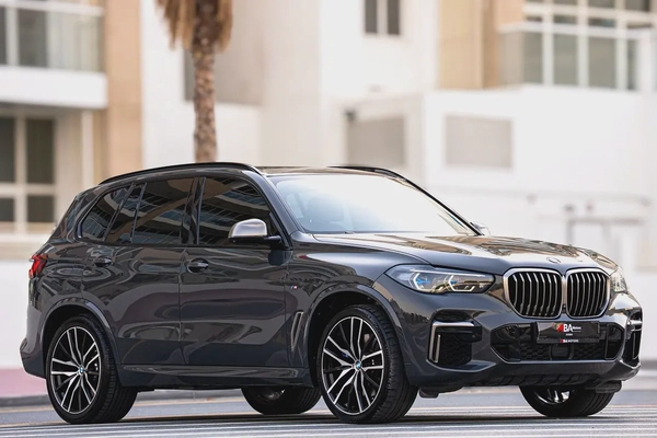 BMW X5 M50i 2022 GCC Specs - Under AGMC Warranty and Service - Full Service Record