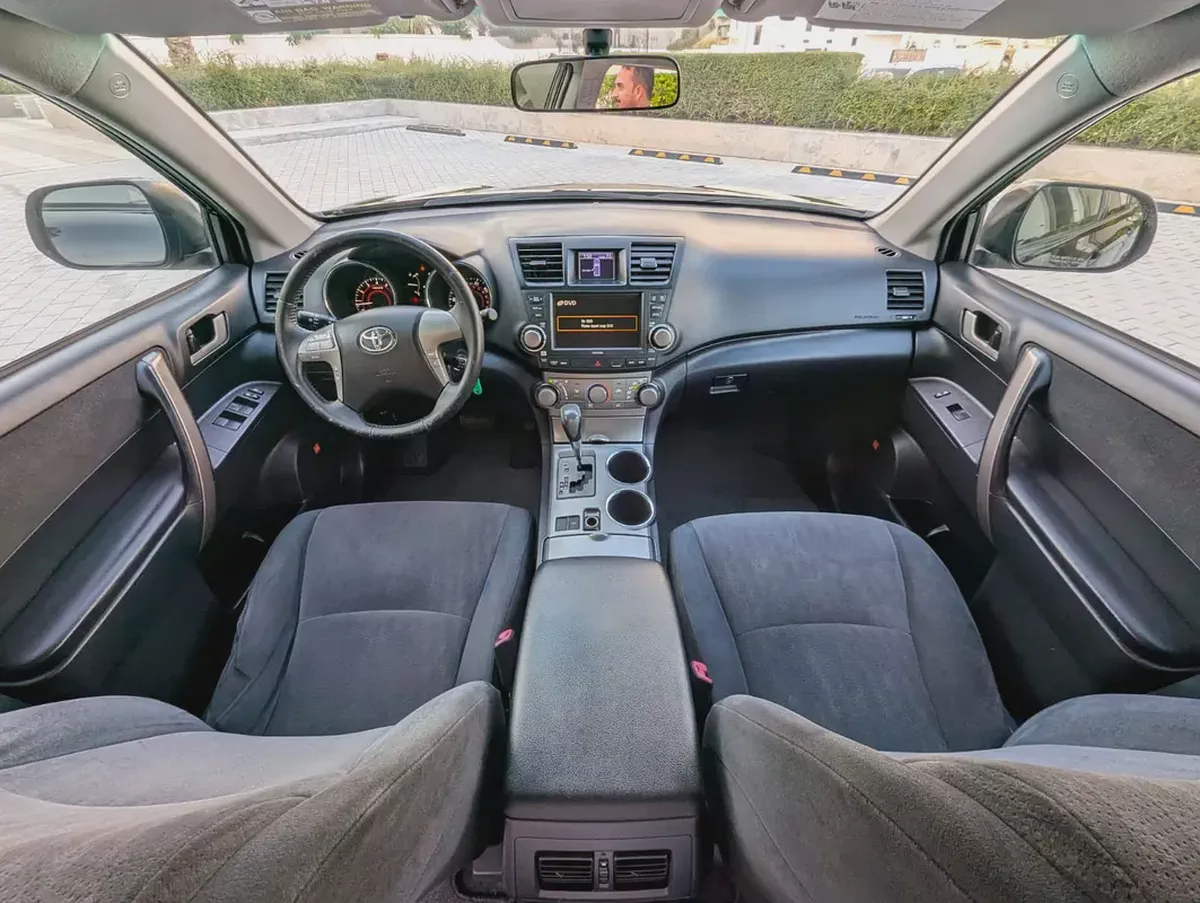 Toyota Highlander V6 2009 | 3.5L V6 | Spacious  Reliable Family SUV-11-11