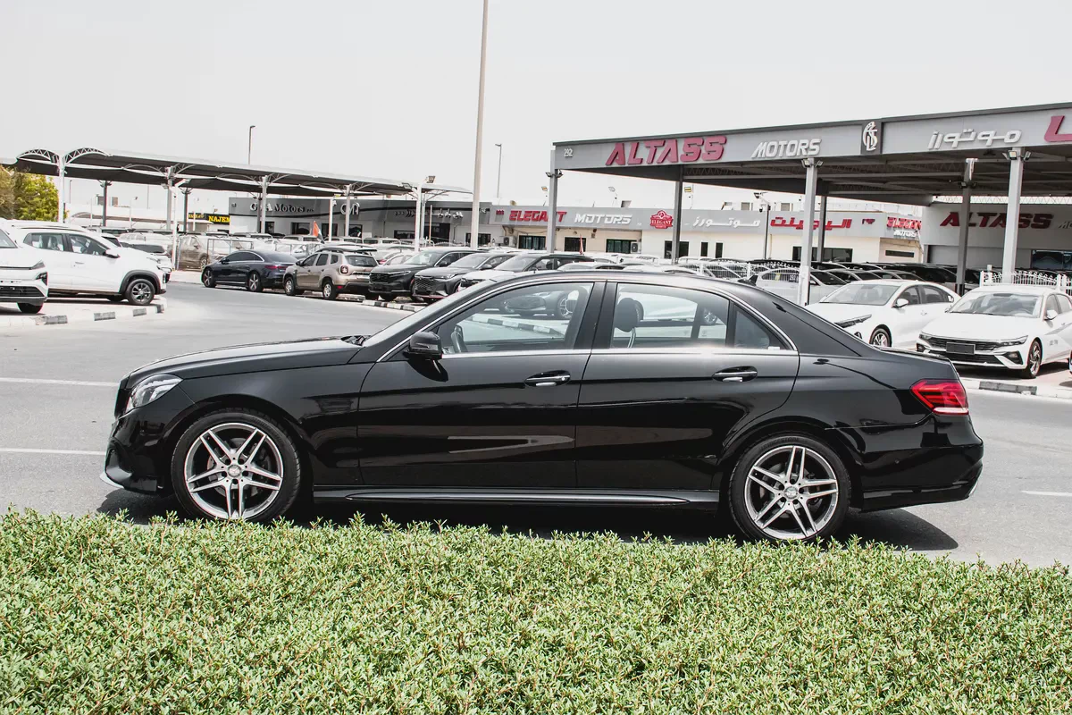 2015 -BENZ E300 4MATIC - JAPANESE SPECS- ONLY 84,000 KM-4-4