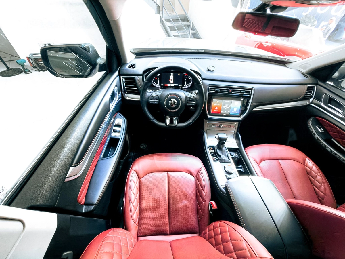 2022 MG RX8 Luxury 2.0T V4 // EMI starting from 1,250 AED-2-2
