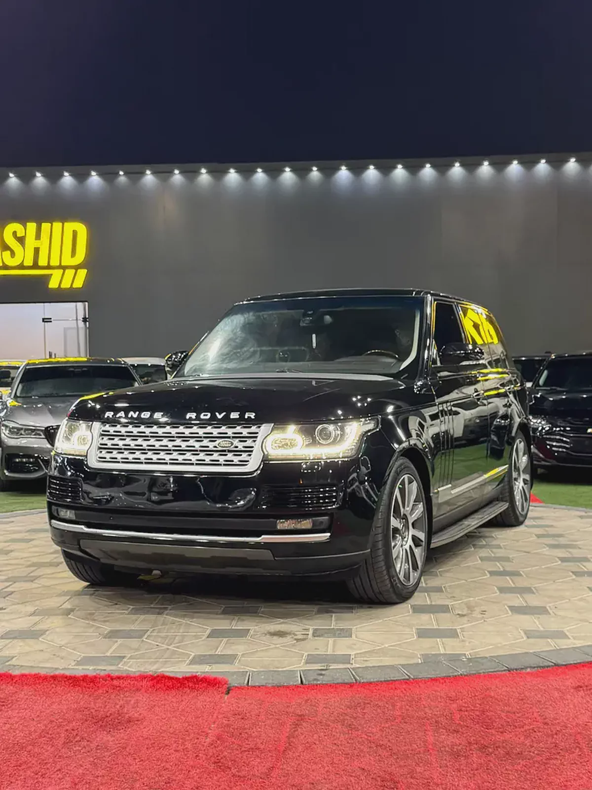 2015 Land Rover Range Rover Vogue GCC Specs