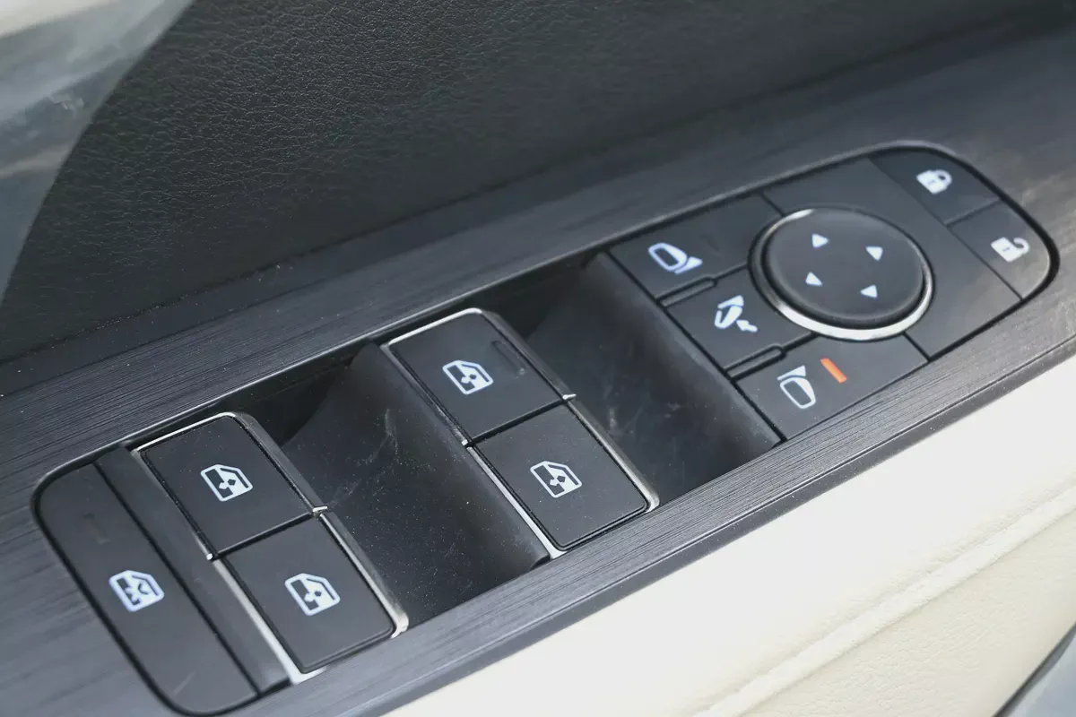 Nissan Patrol SE T2 2026 GCC Specs-11-11