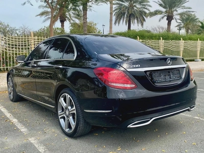 2015 MERCEDES C200 || GCC ||  ACCIDENT FREE || FULL OPTION || EXCELLENT CONDITION|| ORIGINAL PAINT-8