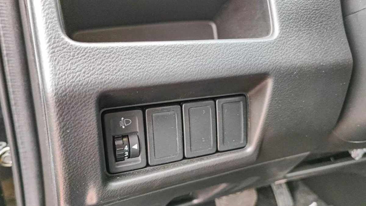 Toyota Belta STANDARD STD Toyota Belta 1.5L Automatic 2023-11-0