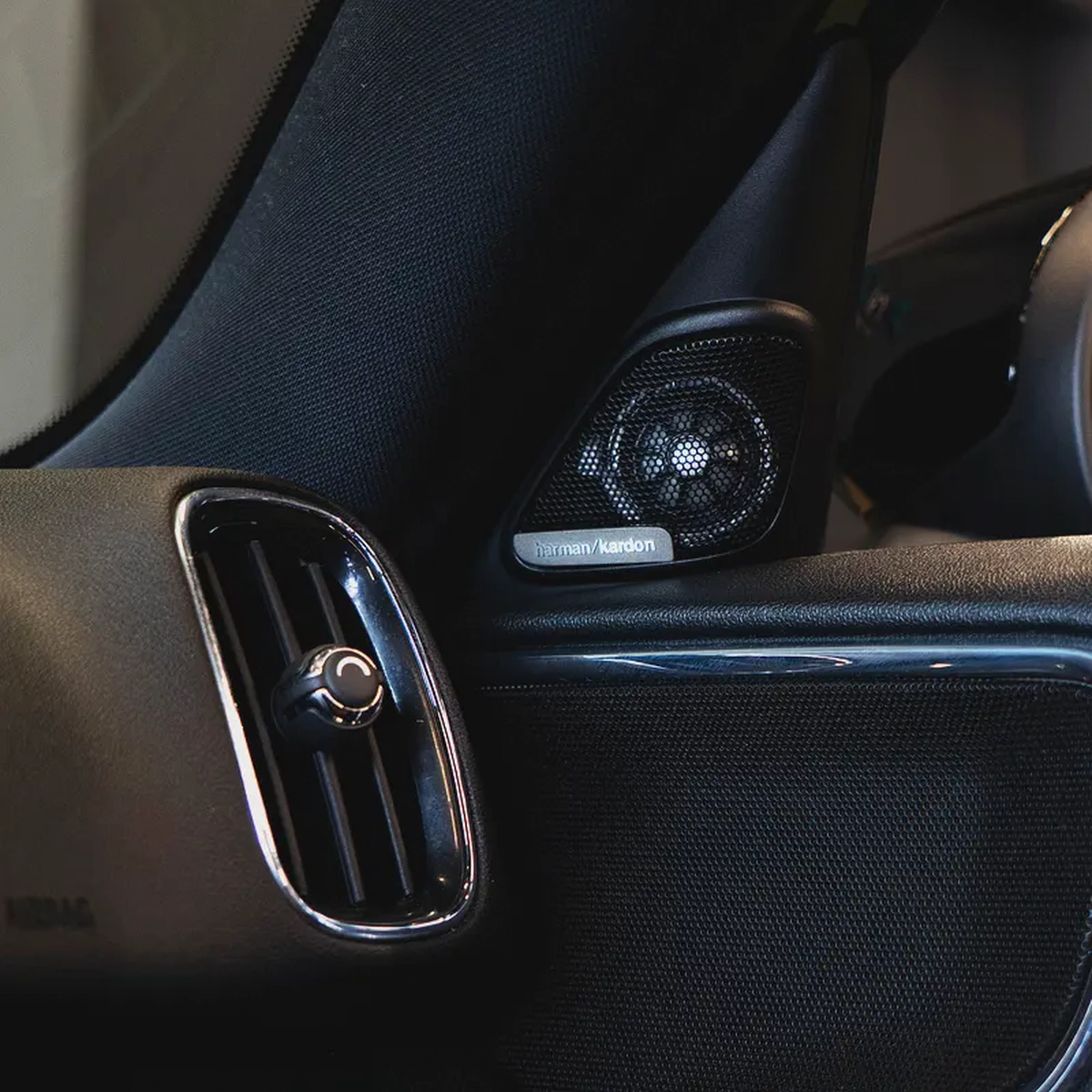 AED 1,149 P.M • 0% Downpayment • MINI Countryman S ALL4 • 1 Year Warranty-8-8