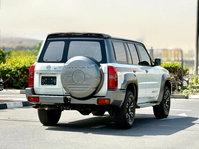 NISSAN PATROL SUPER SAFARI 4.8L V6 YEAR: 2023 FULL-SERVICE HISTORY WITH AGENCY UNDER WARRANTY !-12