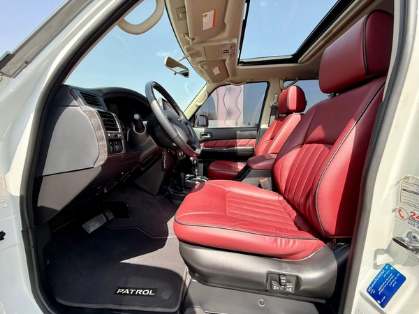 NISSAN PATROL SUPER SAFARI 4.8L V6 YEAR: 2023 FULL-SERVICE HISTORY WITH AGENCY UNDER WARRANTY !