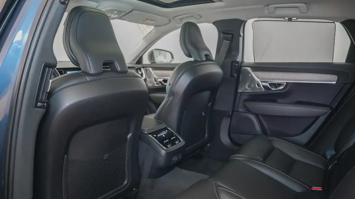 2024 Volvo S90 B5 Ultimate Bright | GCC Specs | Volvo Active Warranty December 2027-4-4