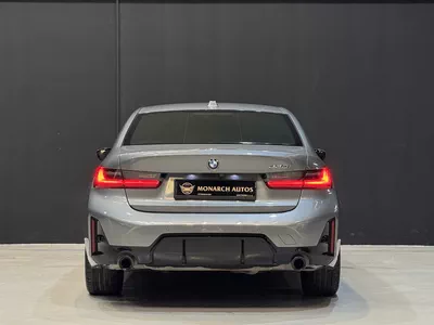 BMW 330i M SPORT-5