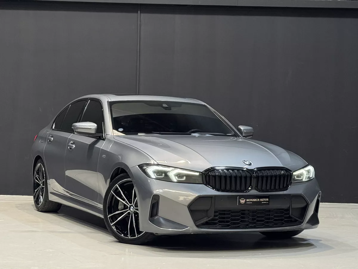 BMW 330i M SPORT-1-0