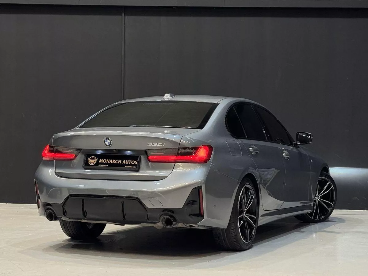 BMW 330i M SPORT-3-0
