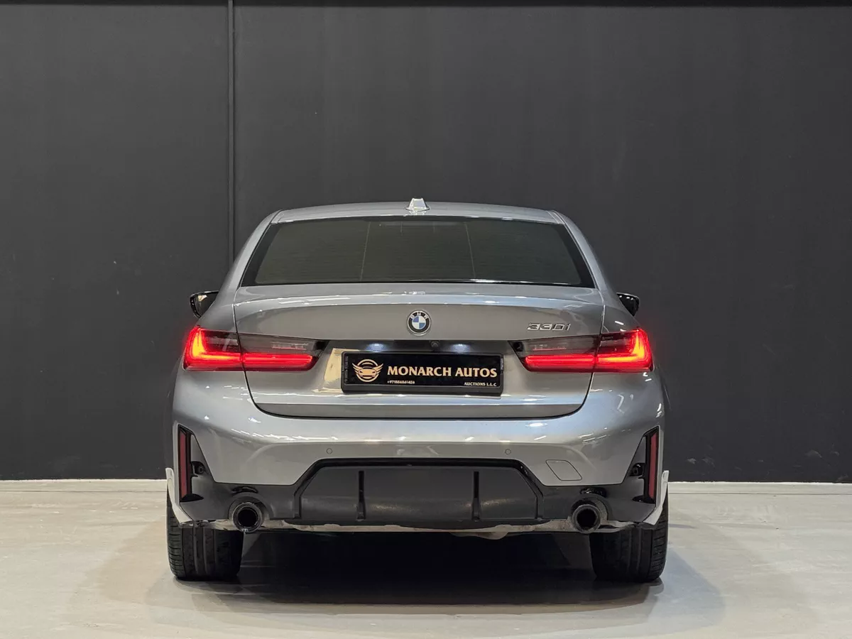 BMW 330i M SPORT-5-0