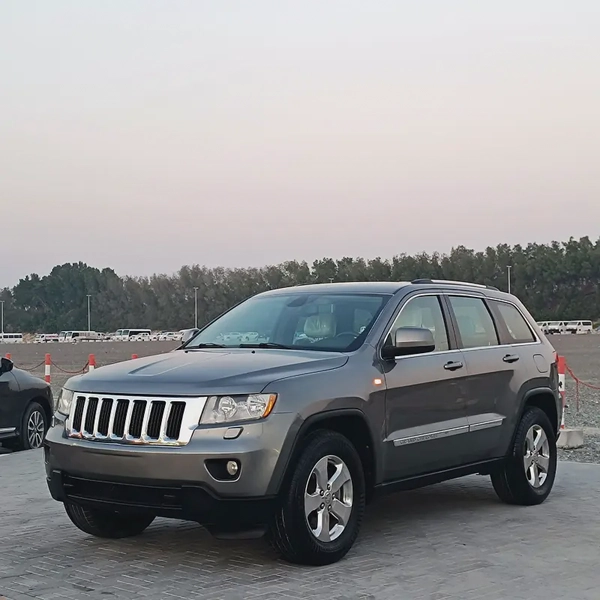Jeep Grand Cherokee 2011 GCC Specs