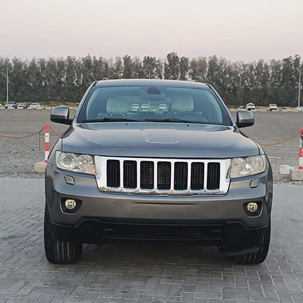 Jeep Grand Cherokee 2011 GCC Specs