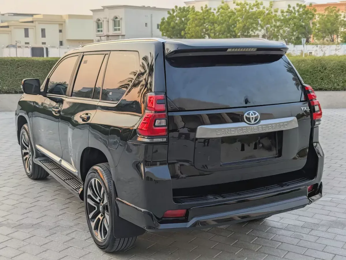 2020 Toyota Prado TXL  | GCC Specs Interior and Exterior Excellent Condition-5-5