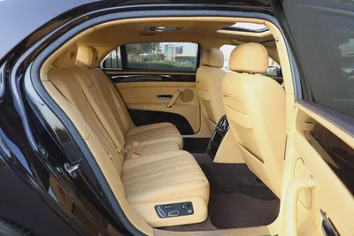 Bentley Flying Spur W12 2014 GCC Specs-71000km-EXCELLENT CONDITION-17