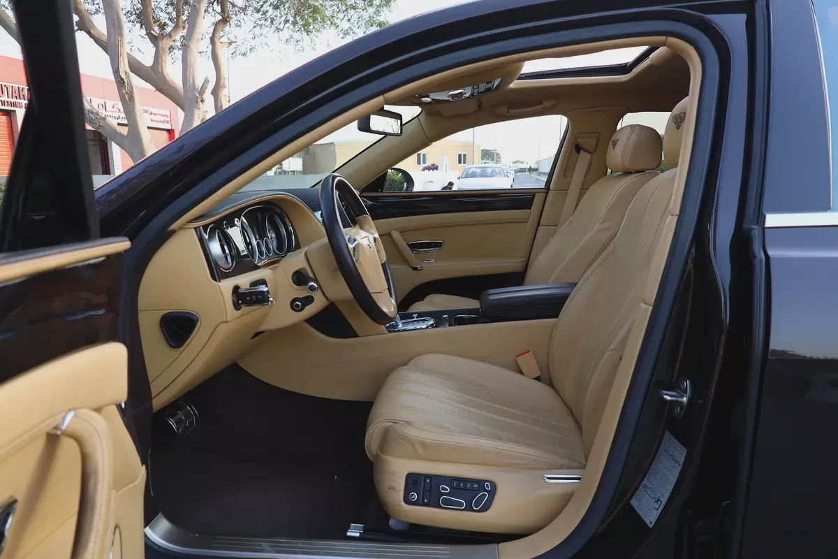 Bentley Flying Spur W12 2014 GCC Specs-71000km-EXCELLENT CONDITION-9-9