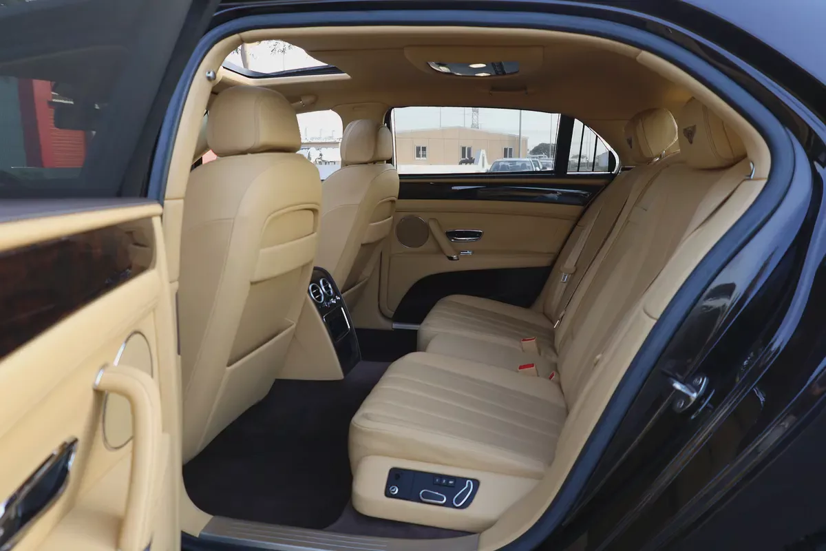 Bentley Flying Spur W12 2014 GCC Specs-71000km-EXCELLENT CONDITION-19-19