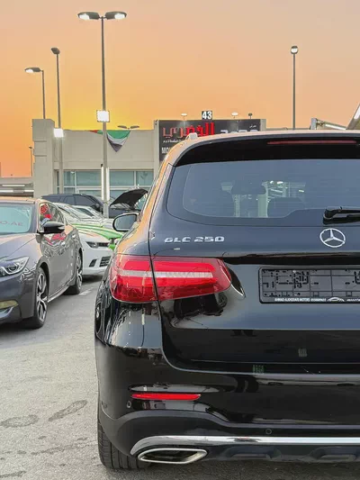 (2016) MERCEDES// GLC250// FULL OPTION//GCC//EXCELLENT CONDITION//-9