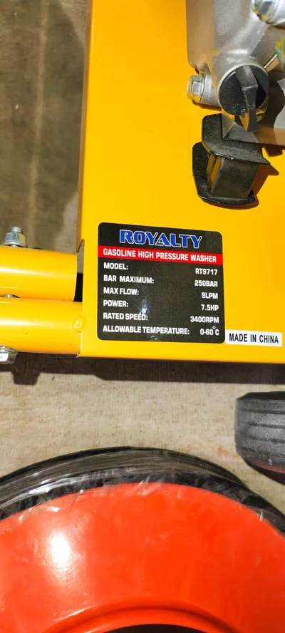 ROYALTYGASOLINE HIGH-1