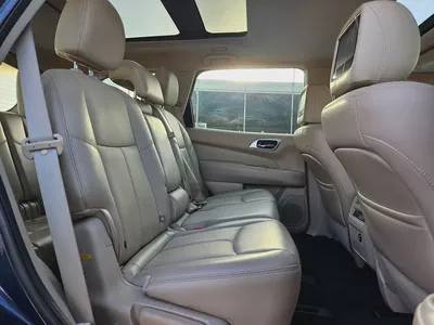Nissan Pathfinder Platinum 2016 | GCC Specs | Pristine Condition Full Option TOP 4X4-10