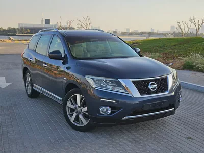 Nissan Pathfinder Platinum 2016 | GCC Specs | Pristine Condition Full Option TOP 4X4-5