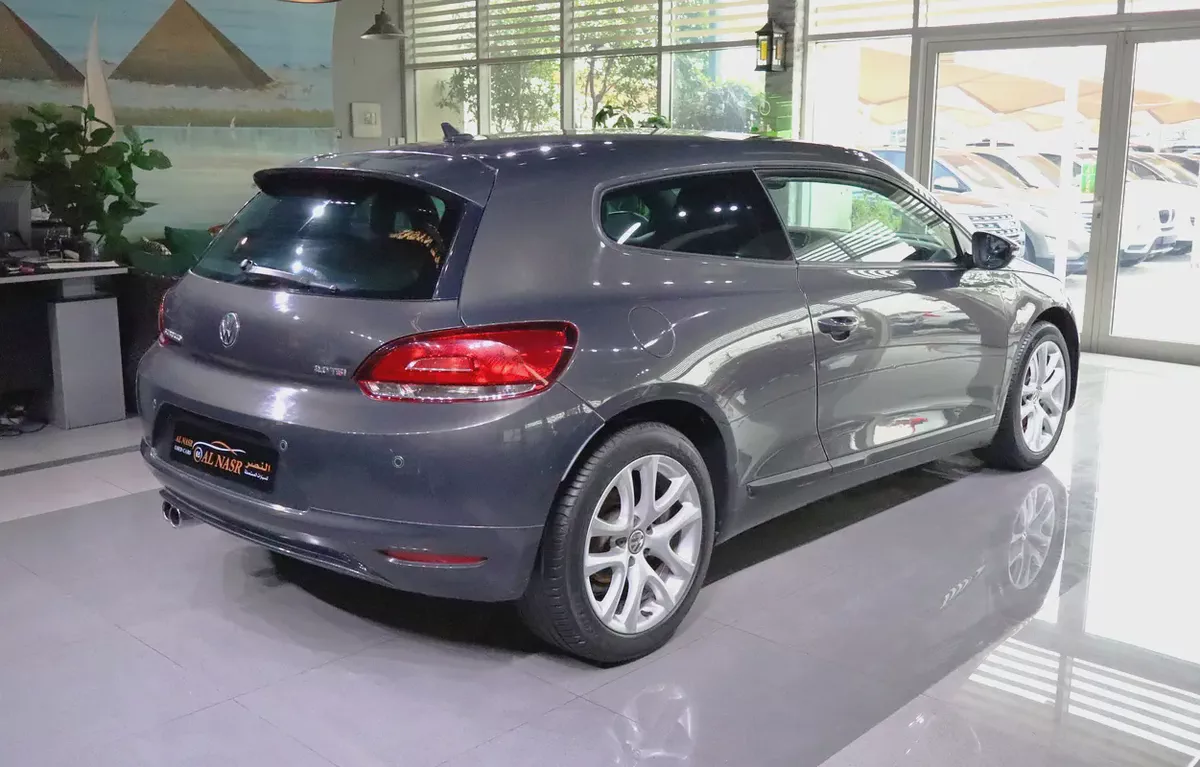 2.0 TSI . GCC Specs . Excellent Condition-5-5