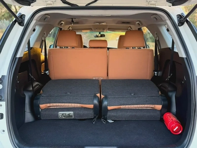 Toyota Fortuner 2019 only 57000km-10