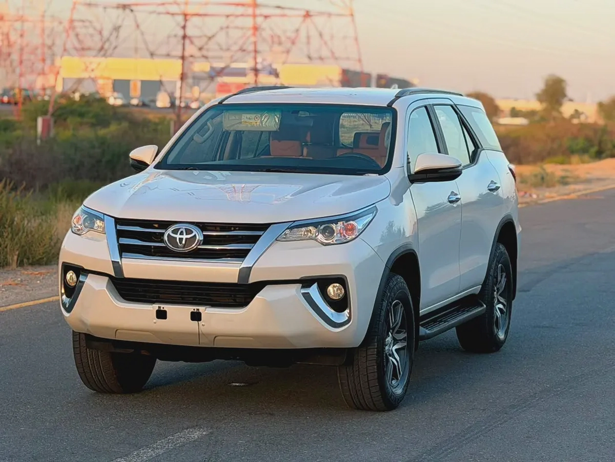 Toyota Fortuner 2019 only 57000km-1-1