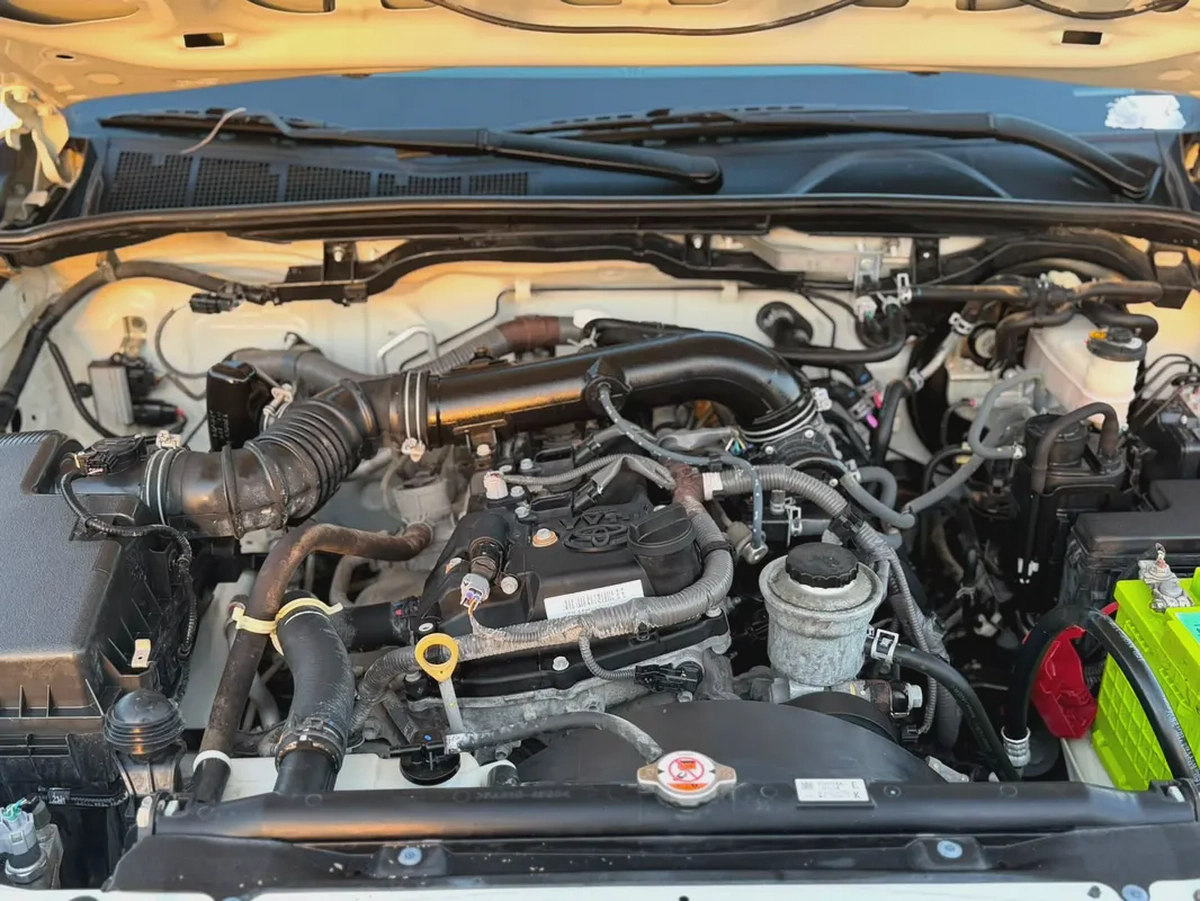 Toyota Fortuner 2019 only 57000km-13-13