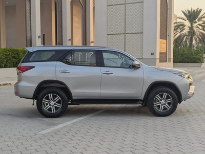 Toyota Fortuner EXR 2023 | GCC Specs | 2.7L V4 Petrol | 4x4 | 7-Seater Family SUV-6