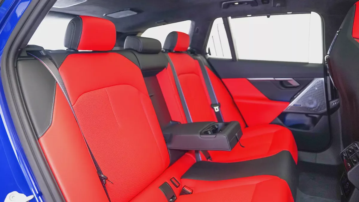 UAEs Very Best Example | AED 7,812 PM | M5 Touring Maxton Design-6-6