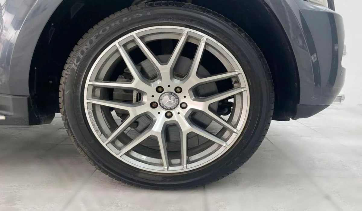 Mercedes Benz GL500 STANDARD 4.7L-8CYL 4MATIC - FULL OPTION EXCELLENT CONDITION GCC SPECIFICATION-12-0