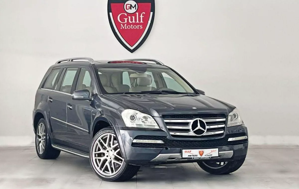 Mercedes Benz GL500 STANDARD 4.7L-8CYL 4MATIC - FULL OPTION EXCELLENT CONDITION GCC SPECIFICATION