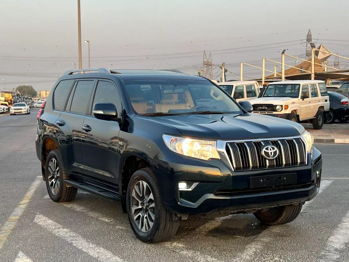 Toyota Prado TX-L 2022 Toyota Prado Full Option 4.0L V6 - AWD 4x4 - Electric Seat - Rear CAM & Sensors - Cool Box - Le