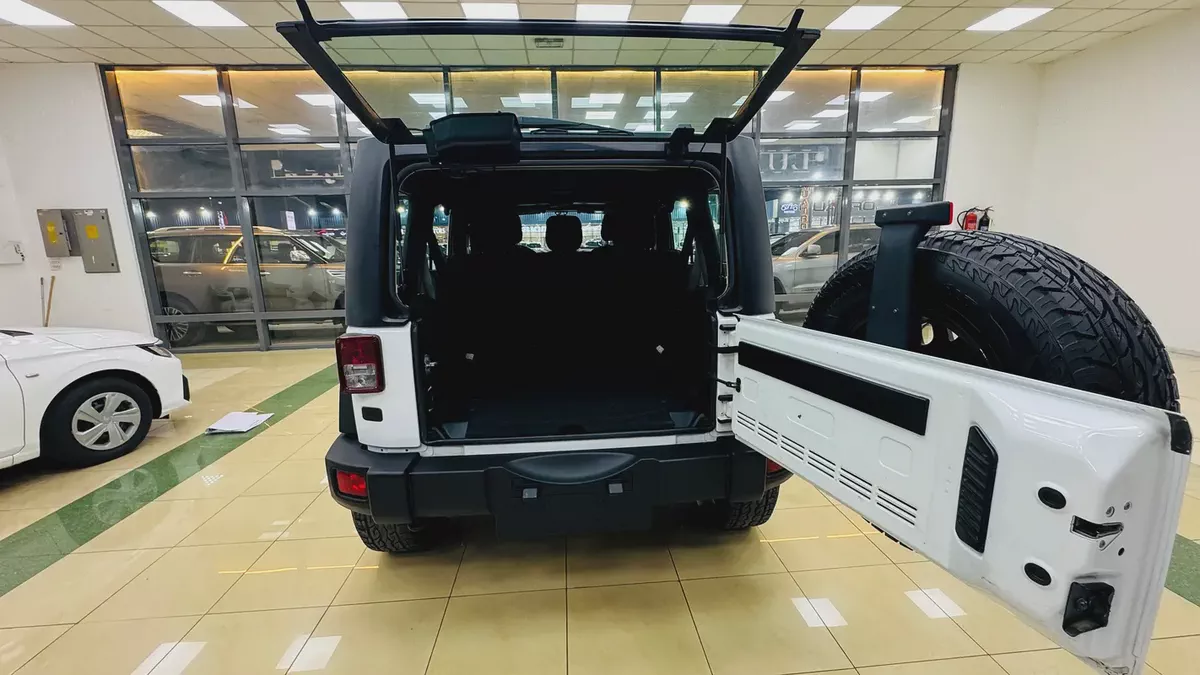 2018 Jeep Wrangler Unlimited GCC 1st Owner Orignal Paint-12-12