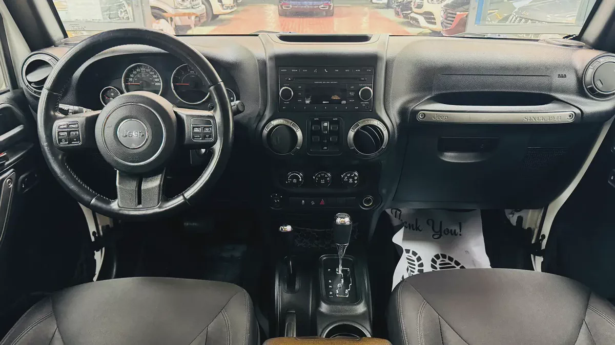 2018 Jeep Wrangler Unlimited GCC 1st Owner Orignal Paint-8-8