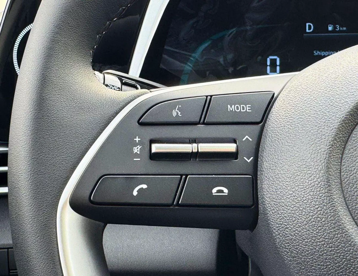 Hyundai Elantra SMART 1.5L PETROL / SUNROOF WITH LEATHER / CHINESE SPCES (CODE# ELITE) READY STOCK-16-0