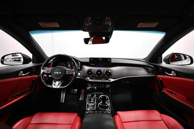 Kia Stinger | GT Line | V4 2.5L-13