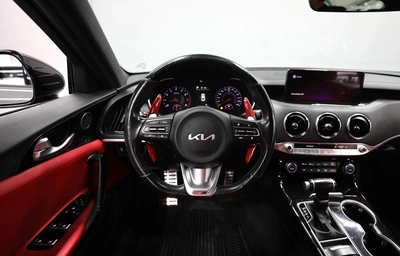 Kia Stinger | GT Line | V4 2.5L-14