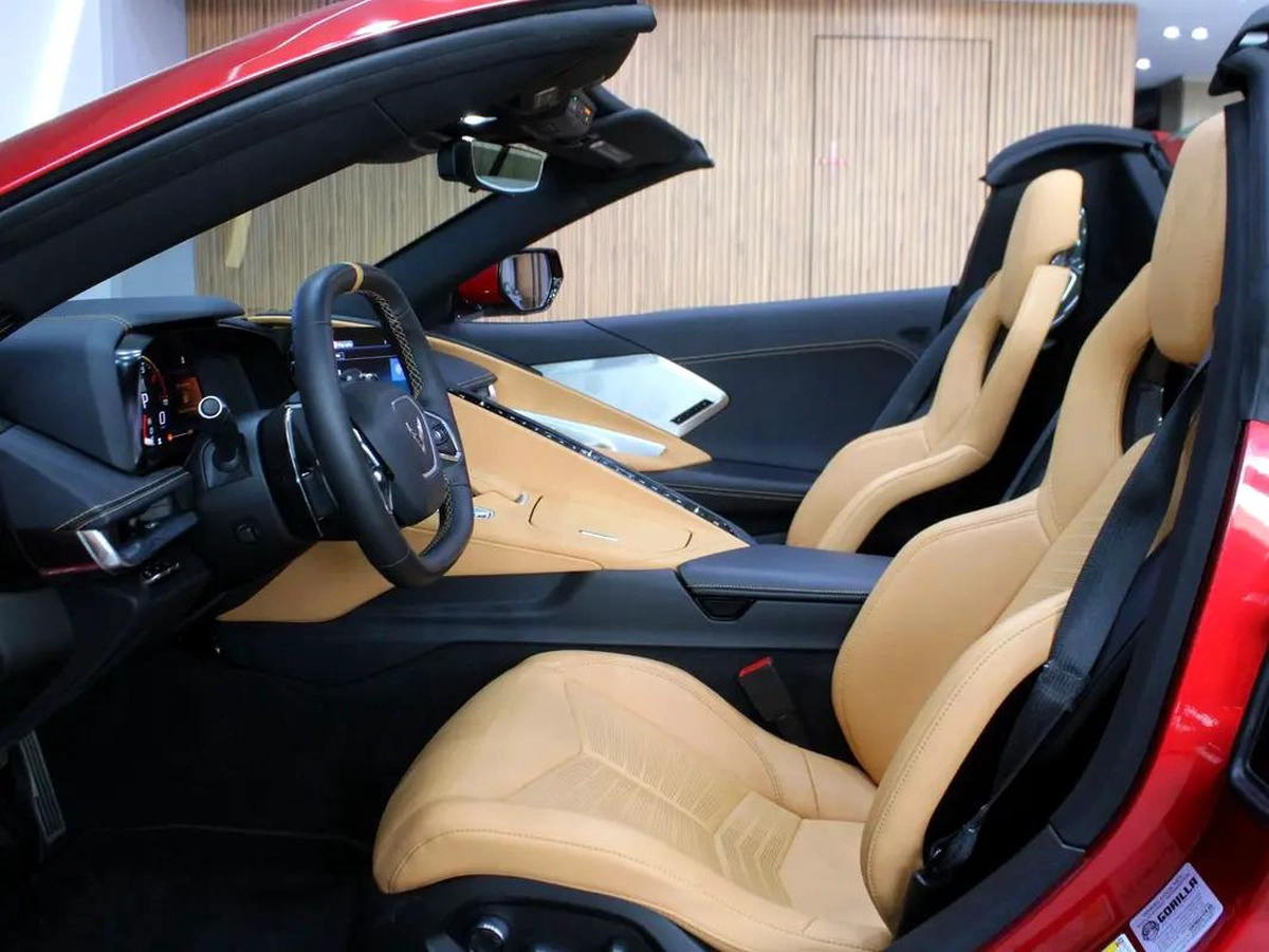 2024 - Chevrolet Corvette Stingray -V8 with warranty for 333,000.00 AED-8-8
