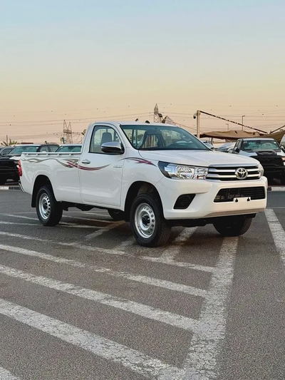 2026 Toyota Hilux Single Cab DLX - GCC Specs - Brand New!-1