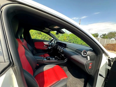 Mercedes Benz CLA250 GCC-1