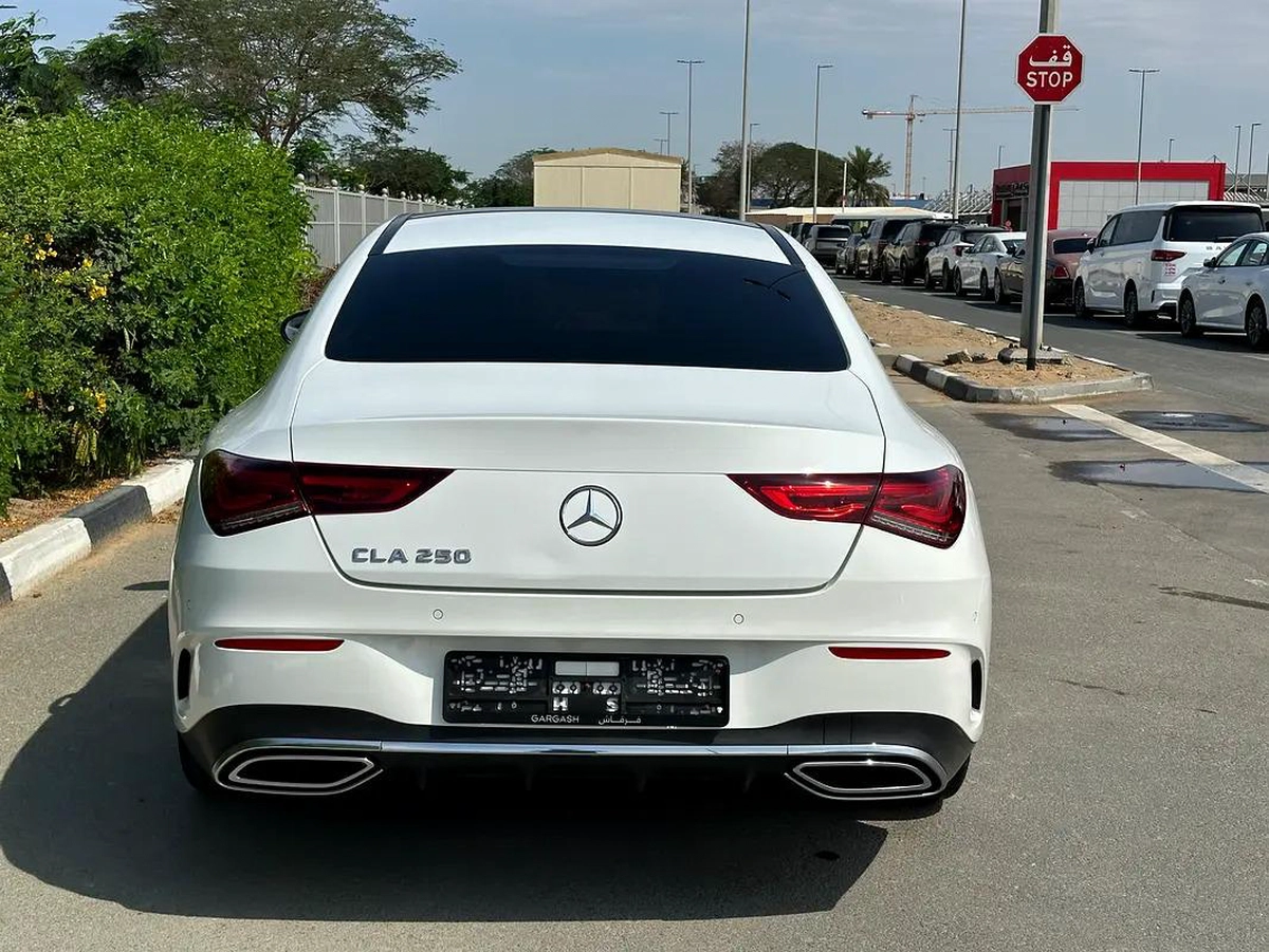 Mercedes Benz CLA250 GCC-4-4